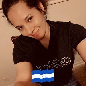 Meet your Posher, Mayra